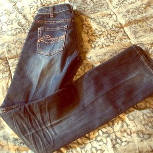 Cowgirl Tuff Jeans 25x37